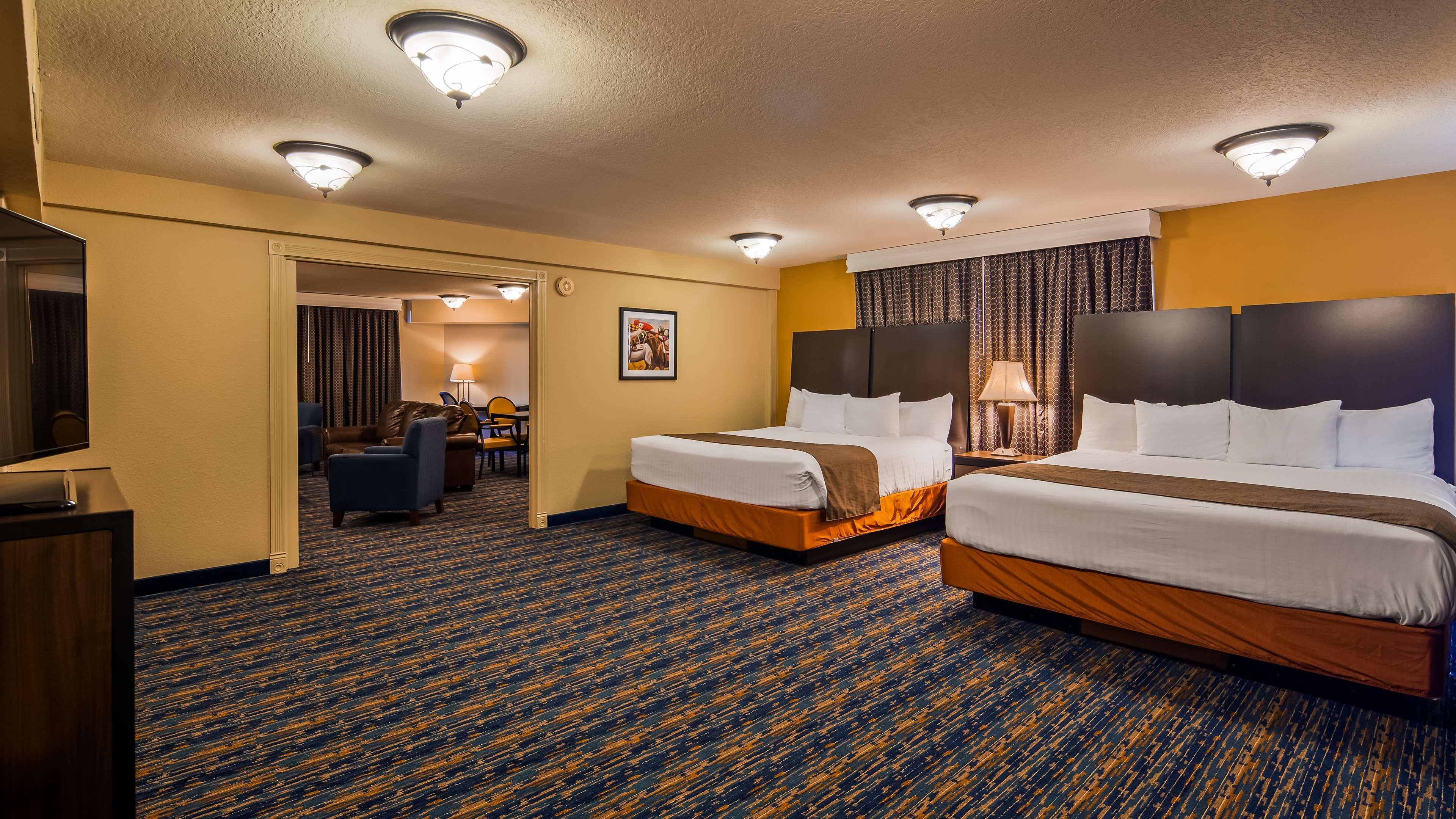 Best Western Winners Circle Hot Springs Exterior photo