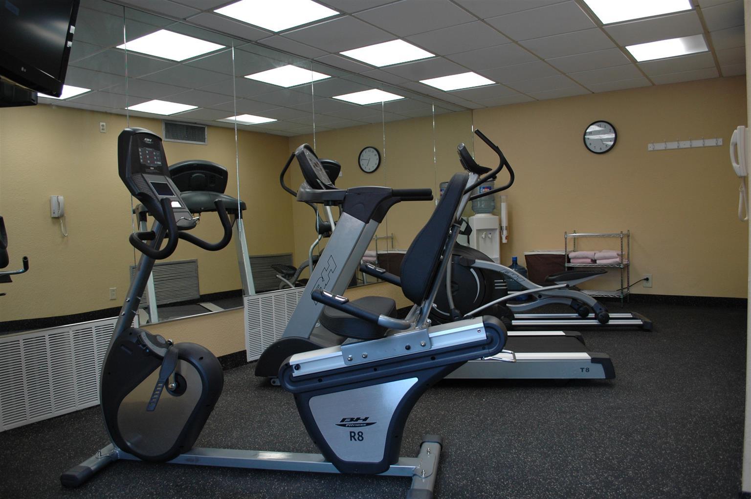 Best Western Winners Circle Hot Springs Facilities photo