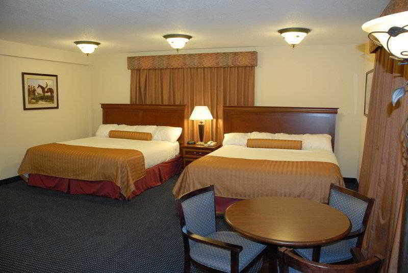 Best Western Winners Circle Hot Springs Exterior photo
