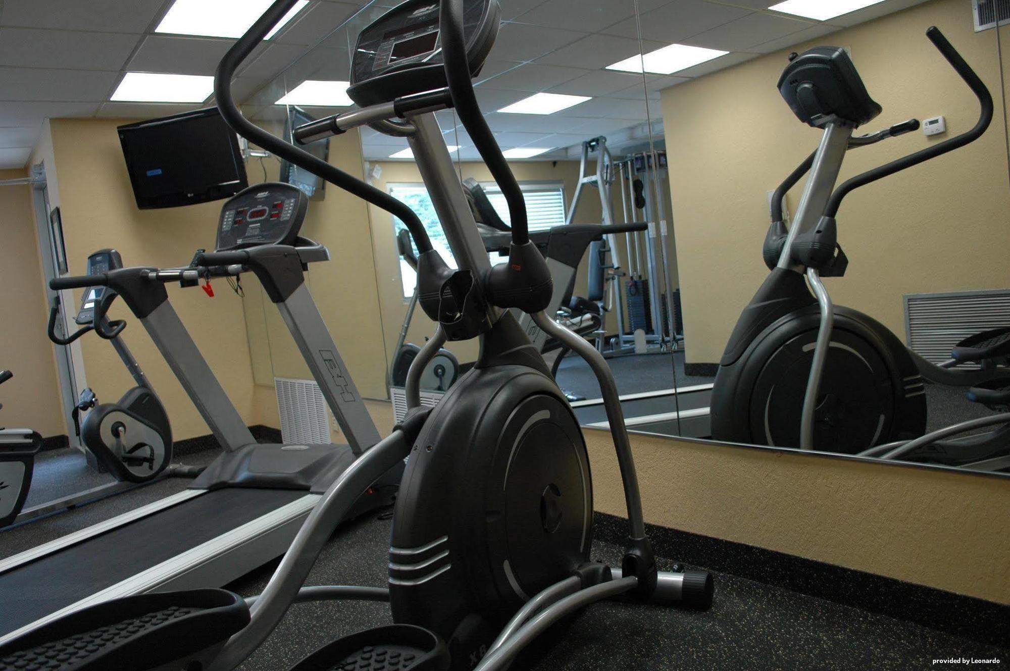 Best Western Winners Circle Hot Springs Facilities photo